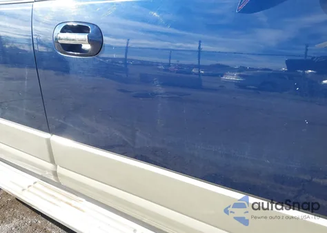 2010 Ford Expedition El Eddie Bauer/King Ranch z USA, uszkodzony, nr VIN 1FMJK1J53AEB63224